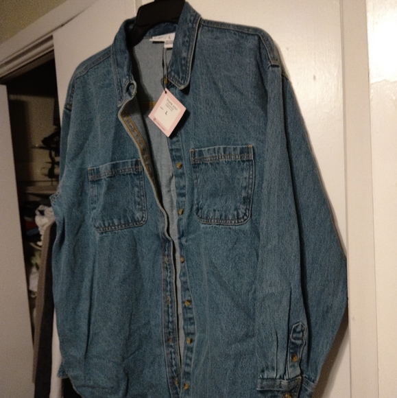 Shirt for ladies - Picture 2 of 9